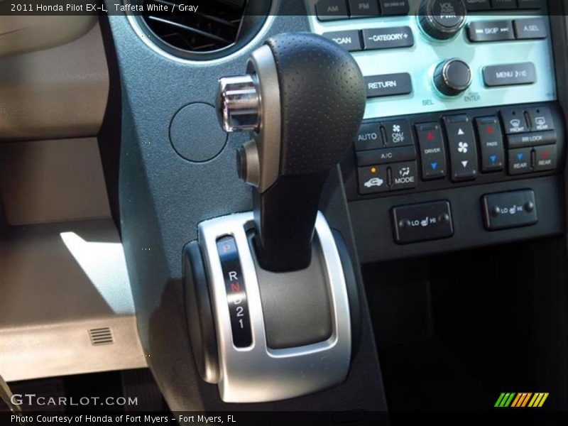 Taffeta White / Gray 2011 Honda Pilot EX-L