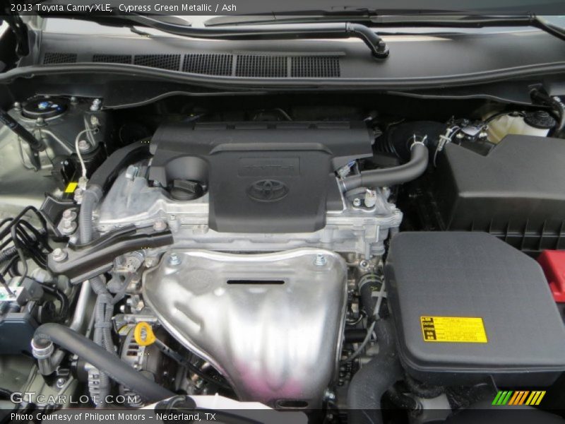 Cypress Green Metallic / Ash 2013 Toyota Camry XLE