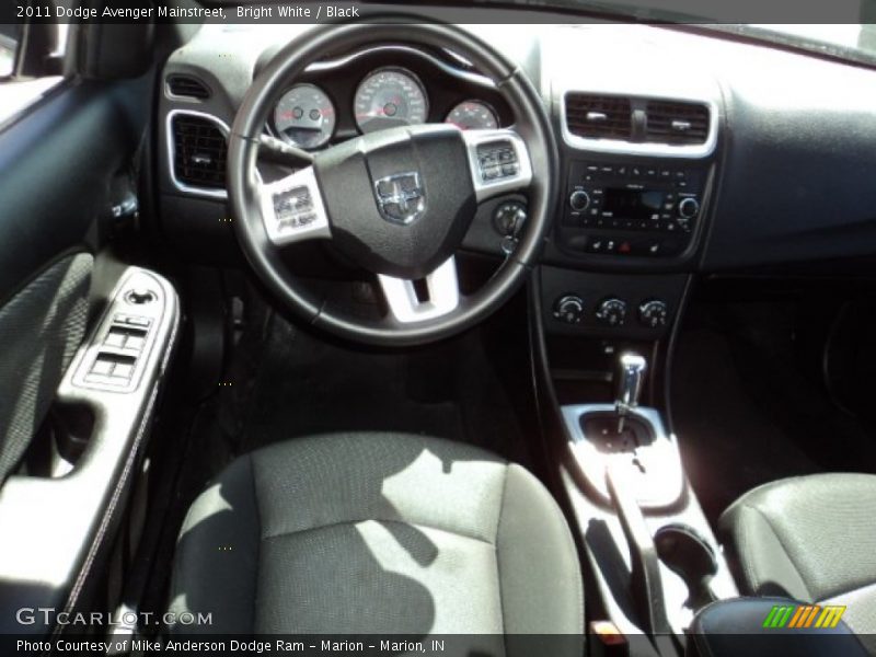 Bright White / Black 2011 Dodge Avenger Mainstreet