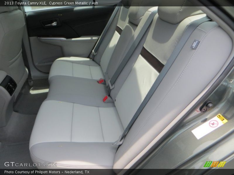 Cypress Green Metallic / Ash 2013 Toyota Camry XLE
