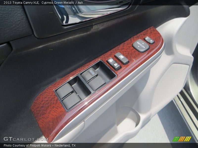 Cypress Green Metallic / Ash 2013 Toyota Camry XLE