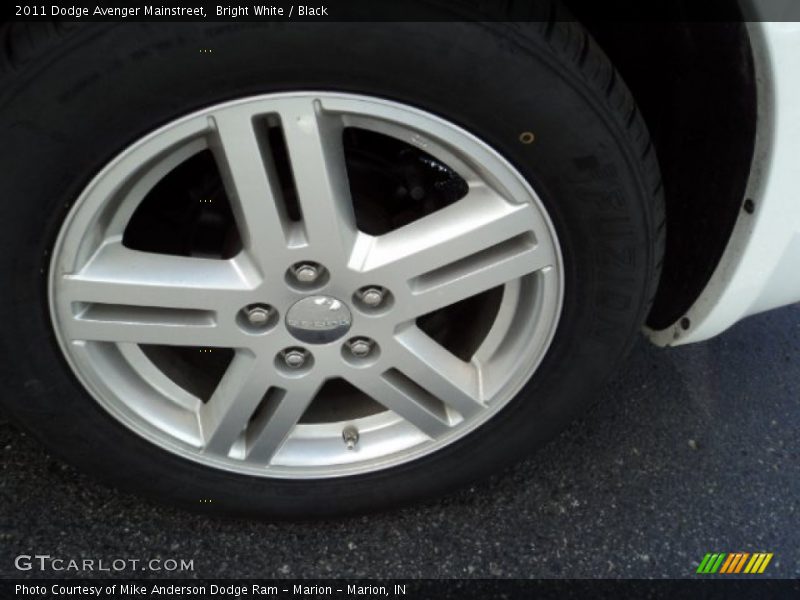Bright White / Black 2011 Dodge Avenger Mainstreet
