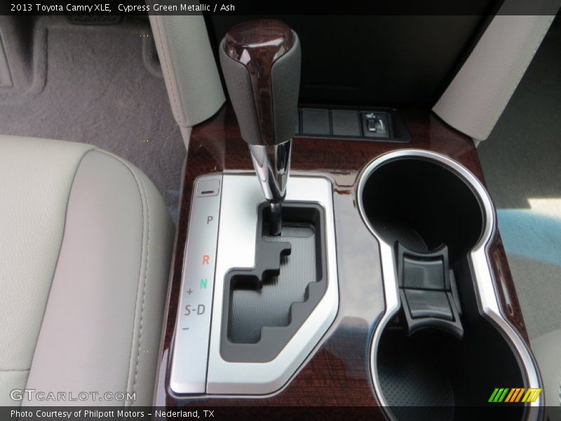 Cypress Green Metallic / Ash 2013 Toyota Camry XLE