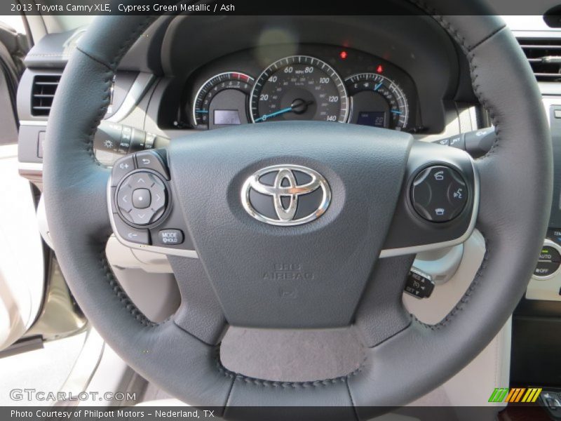 Cypress Green Metallic / Ash 2013 Toyota Camry XLE