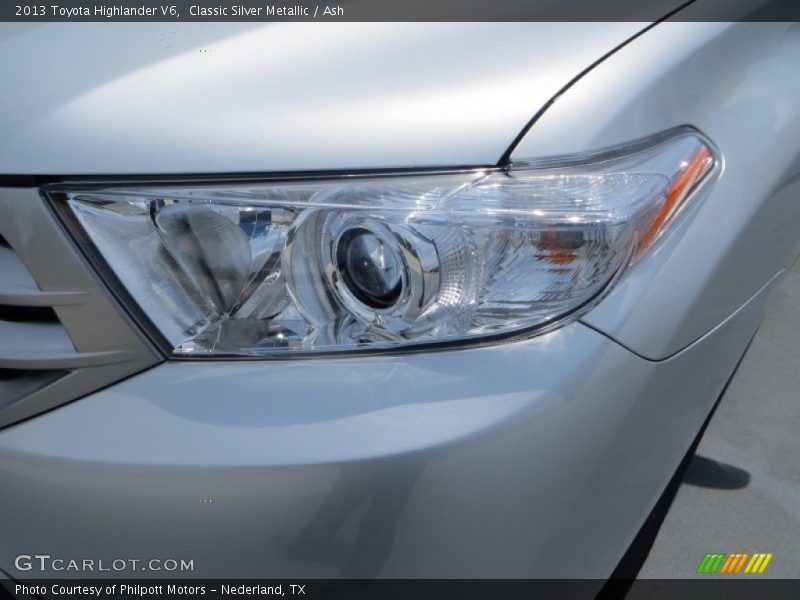 Classic Silver Metallic / Ash 2013 Toyota Highlander V6