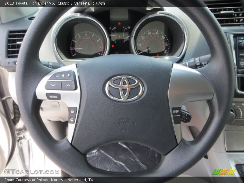 Classic Silver Metallic / Ash 2013 Toyota Highlander V6