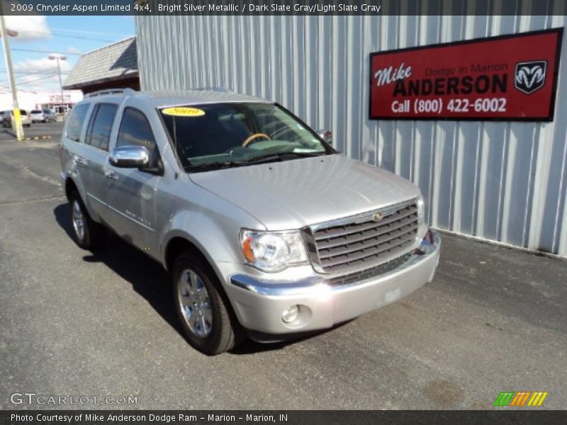 Bright Silver Metallic / Dark Slate Gray/Light Slate Gray 2009 Chrysler Aspen Limited 4x4