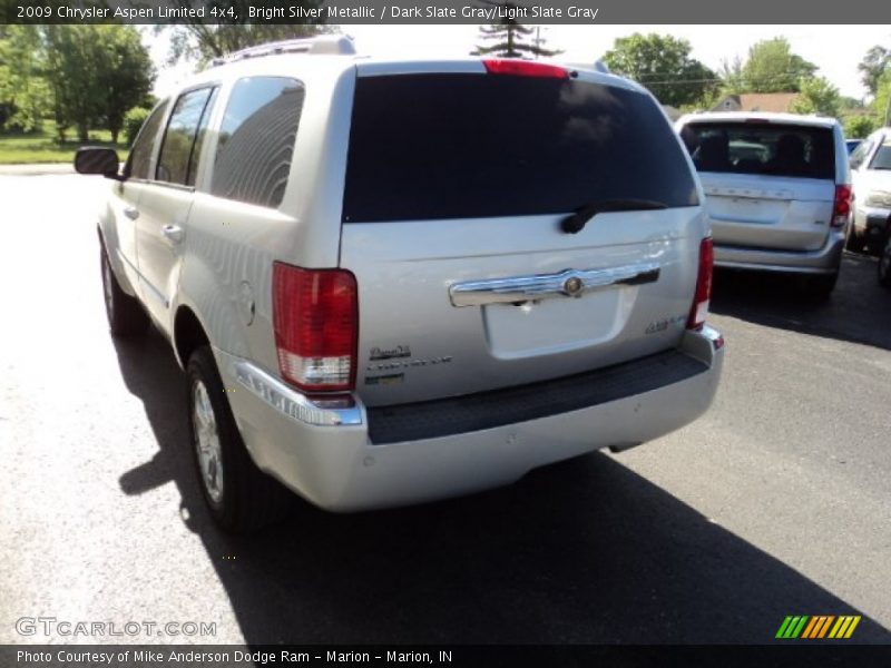 Bright Silver Metallic / Dark Slate Gray/Light Slate Gray 2009 Chrysler Aspen Limited 4x4