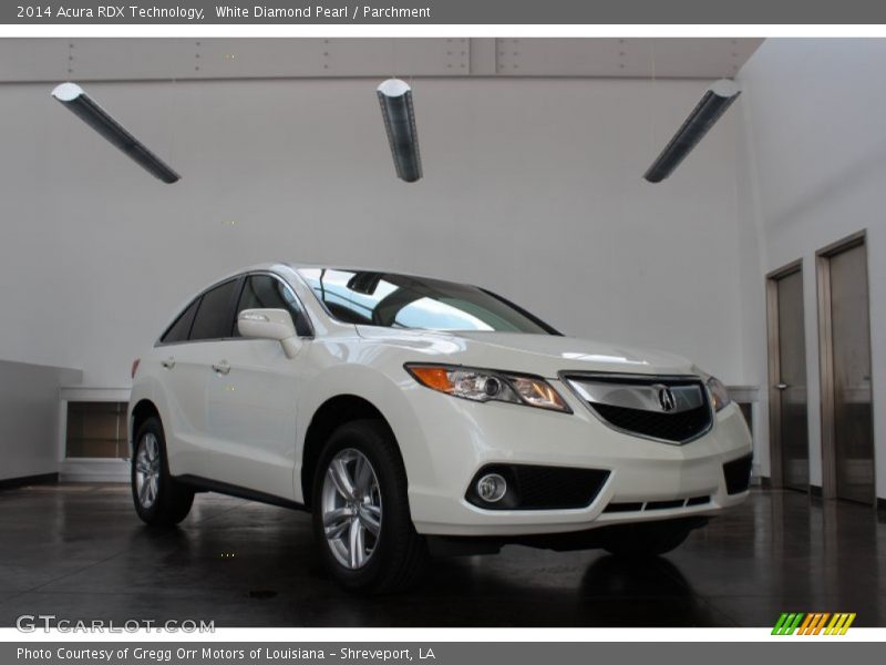 Front 3/4 View of 2014 RDX Technology
