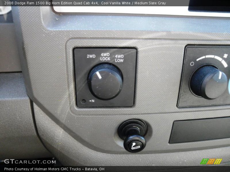 Controls of 2008 Ram 1500 Big Horn Edition Quad Cab 4x4