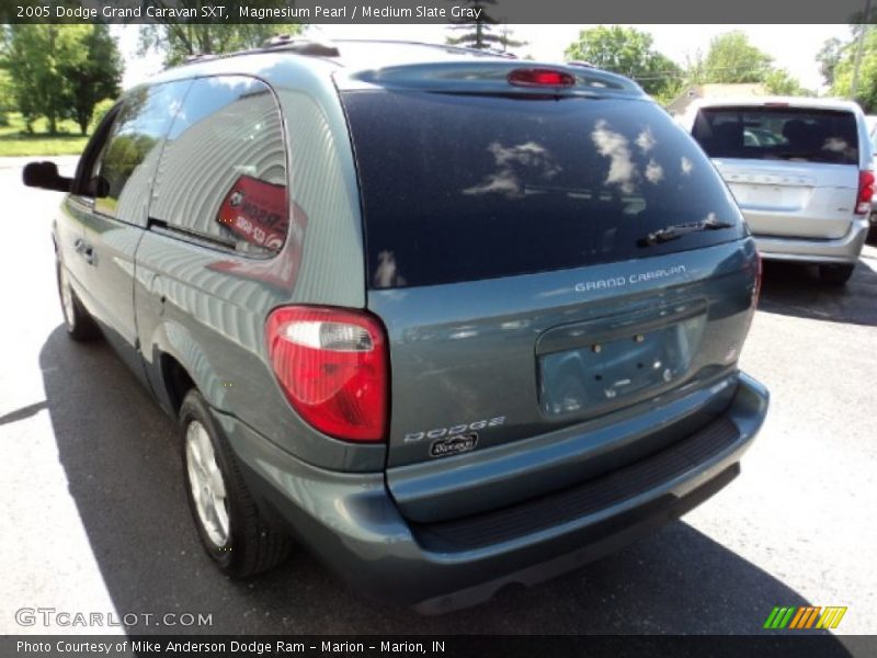 Magnesium Pearl / Medium Slate Gray 2005 Dodge Grand Caravan SXT