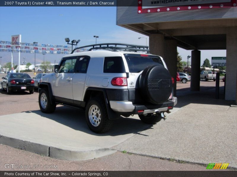 Titanium Metallic / Dark Charcoal 2007 Toyota FJ Cruiser 4WD