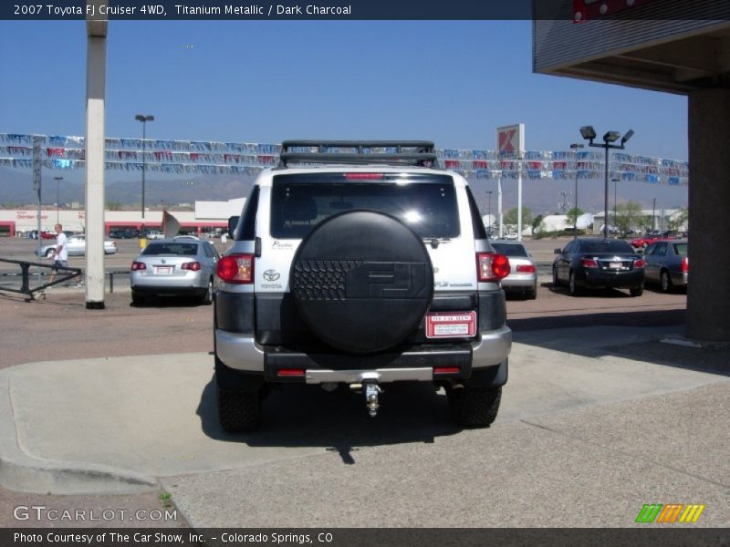 Titanium Metallic / Dark Charcoal 2007 Toyota FJ Cruiser 4WD