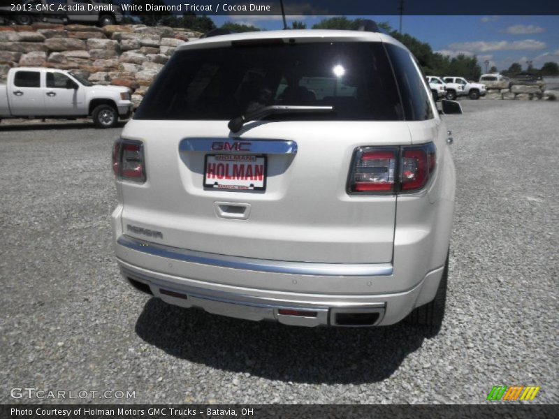 White Diamond Tricoat / Cocoa Dune 2013 GMC Acadia Denali