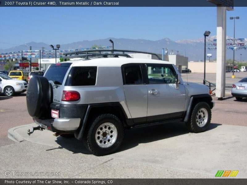 Titanium Metallic / Dark Charcoal 2007 Toyota FJ Cruiser 4WD