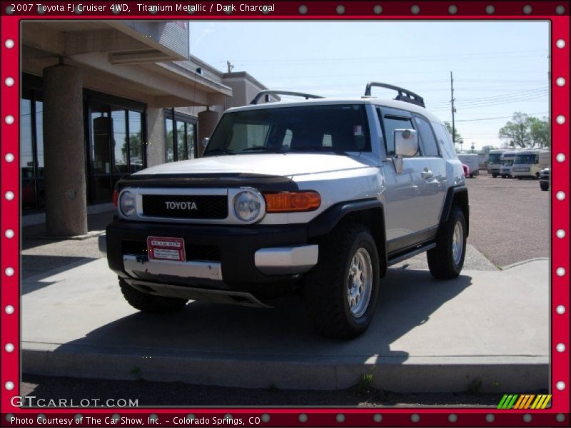 Titanium Metallic / Dark Charcoal 2007 Toyota FJ Cruiser 4WD