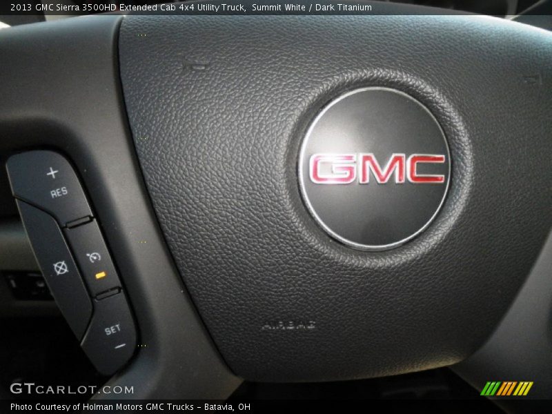 Summit White / Dark Titanium 2013 GMC Sierra 3500HD Extended Cab 4x4 Utility Truck