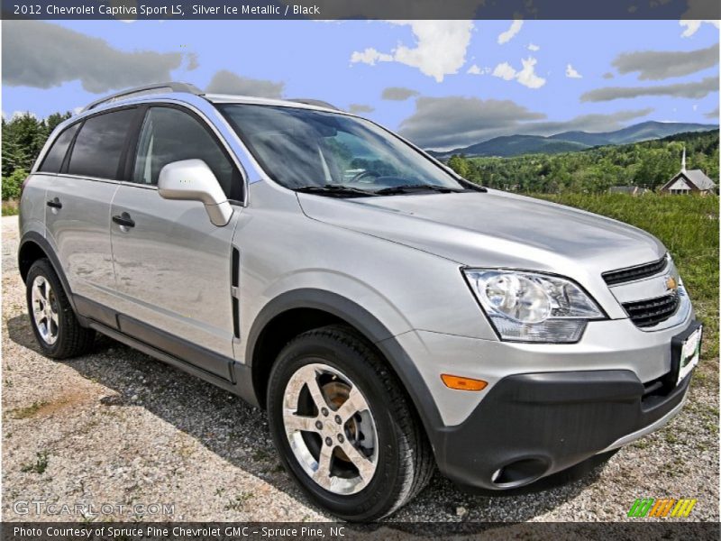 Front 3/4 View of 2012 Captiva Sport LS