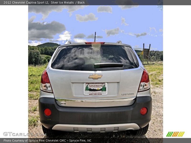 Silver Ice Metallic / Black 2012 Chevrolet Captiva Sport LS