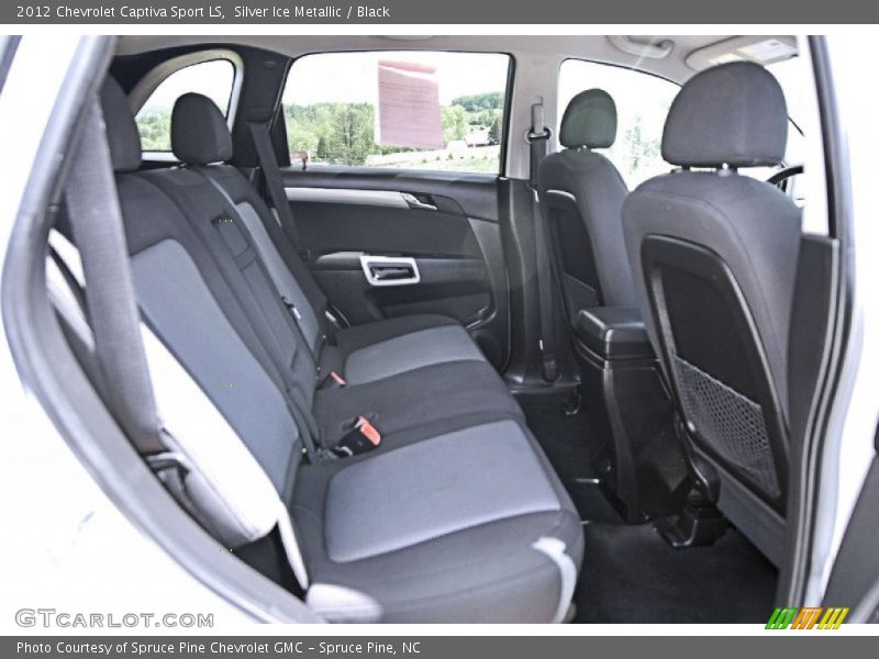 Silver Ice Metallic / Black 2012 Chevrolet Captiva Sport LS