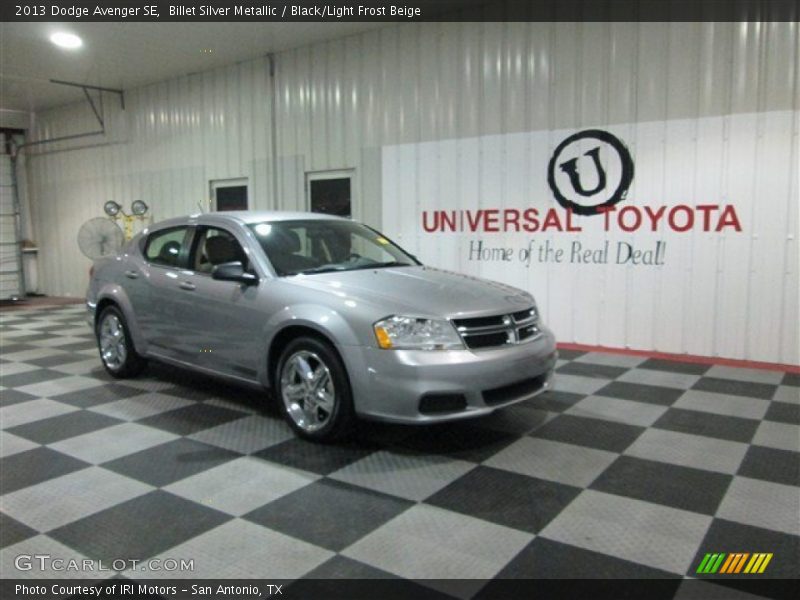 Billet Silver Metallic / Black/Light Frost Beige 2013 Dodge Avenger SE