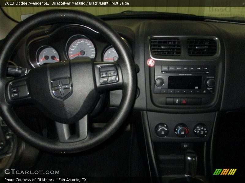 Billet Silver Metallic / Black/Light Frost Beige 2013 Dodge Avenger SE