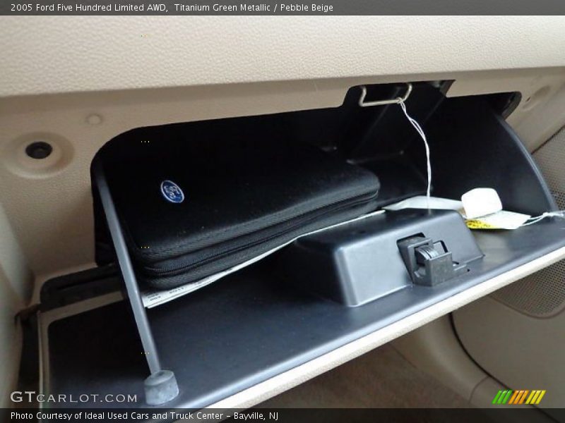 Titanium Green Metallic / Pebble Beige 2005 Ford Five Hundred Limited AWD