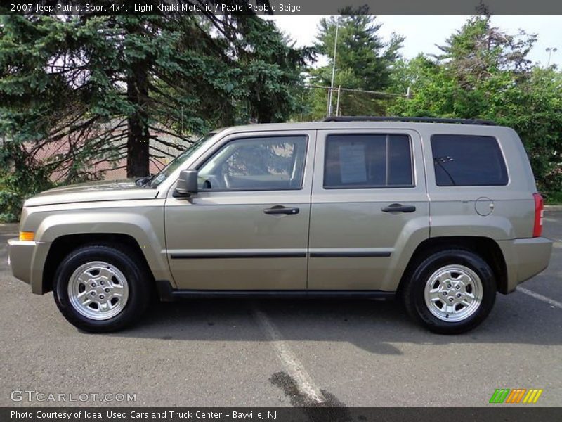  2007 Patriot Sport 4x4 Light Khaki Metallic