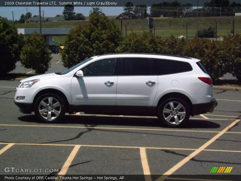 Summit White / Light Gray/Ebony 2009 Chevrolet Traverse LTZ