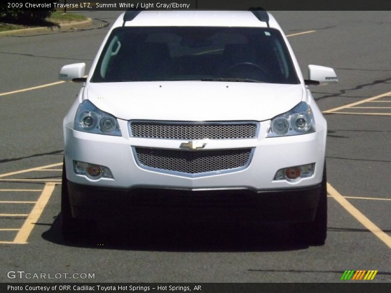 Summit White / Light Gray/Ebony 2009 Chevrolet Traverse LTZ