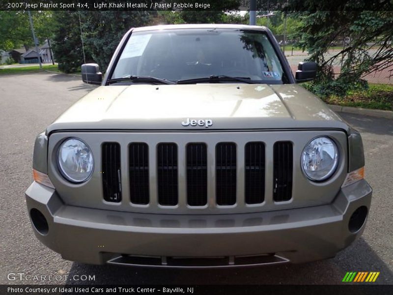 Light Khaki Metallic / Pastel Pebble Beige 2007 Jeep Patriot Sport 4x4