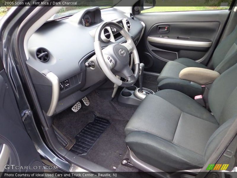 Flint Mica / Dark Charcoal 2006 Scion xA