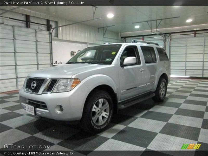 Silver Lightning / Graphite 2011 Nissan Pathfinder S