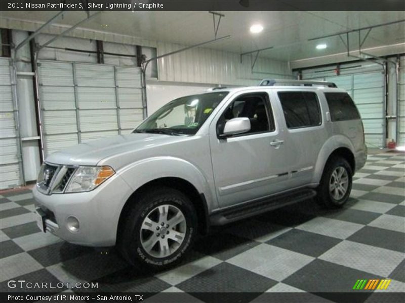 Silver Lightning / Graphite 2011 Nissan Pathfinder S