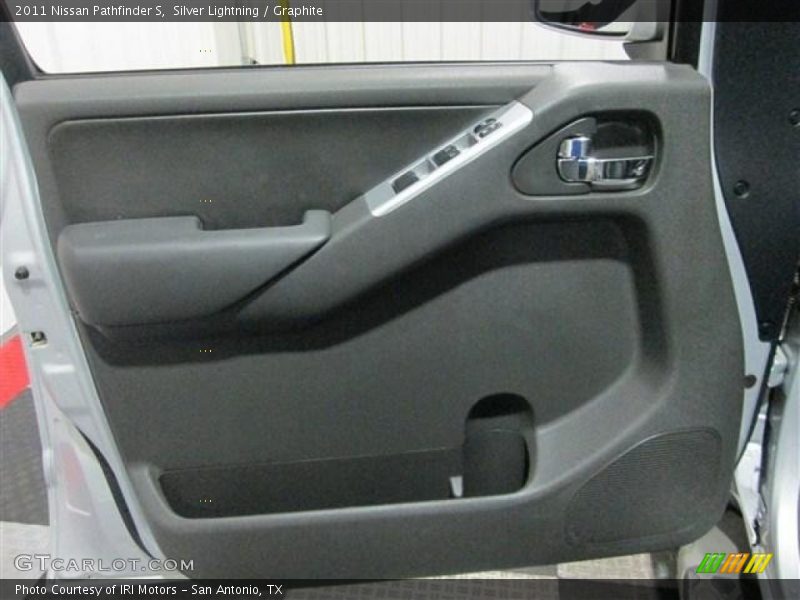 Silver Lightning / Graphite 2011 Nissan Pathfinder S
