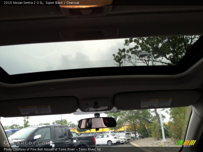 Super Black / Charcoal 2010 Nissan Sentra 2.0 SL