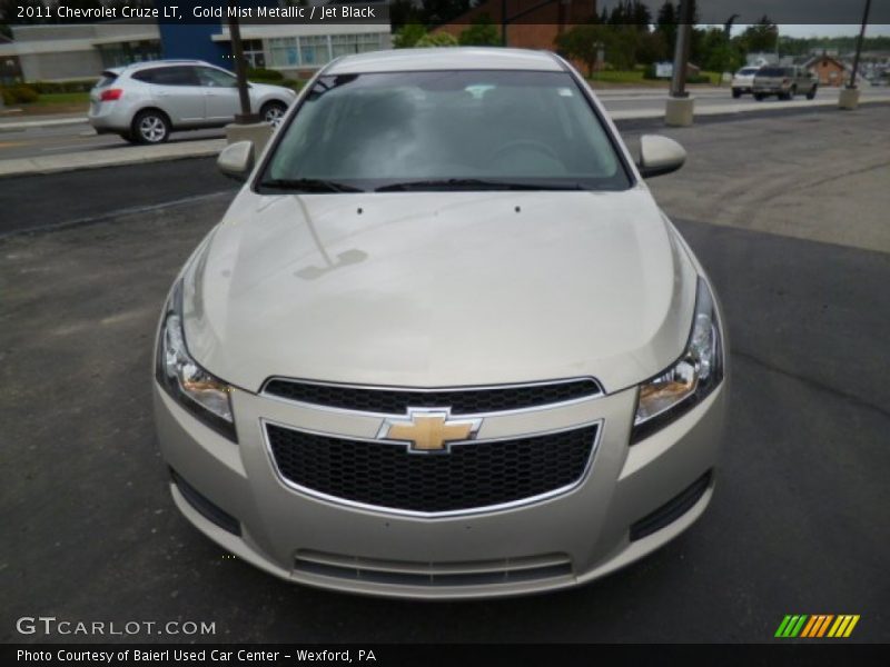 Gold Mist Metallic / Jet Black 2011 Chevrolet Cruze LT
