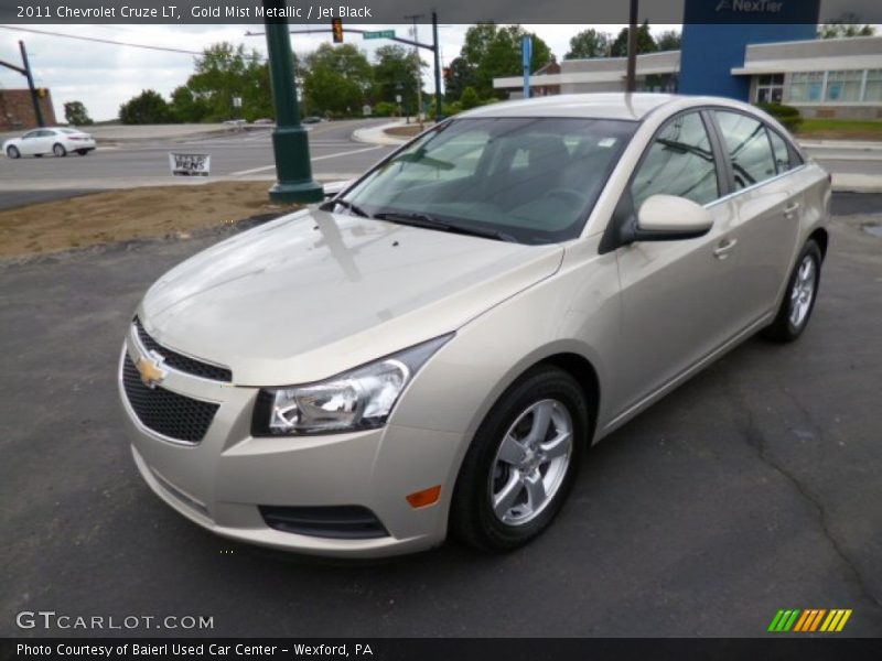 Gold Mist Metallic / Jet Black 2011 Chevrolet Cruze LT