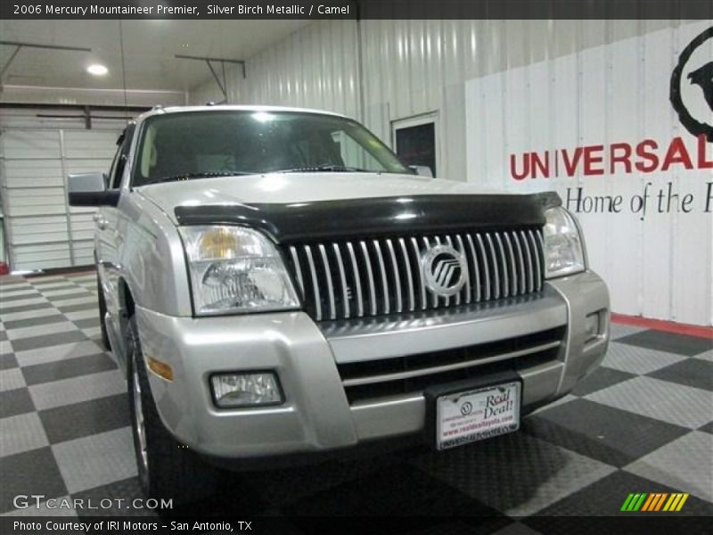 Silver Birch Metallic / Camel 2006 Mercury Mountaineer Premier