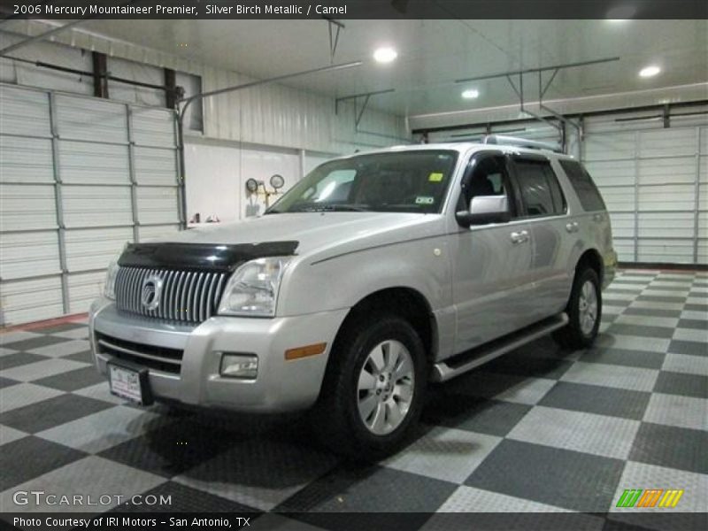 Silver Birch Metallic / Camel 2006 Mercury Mountaineer Premier