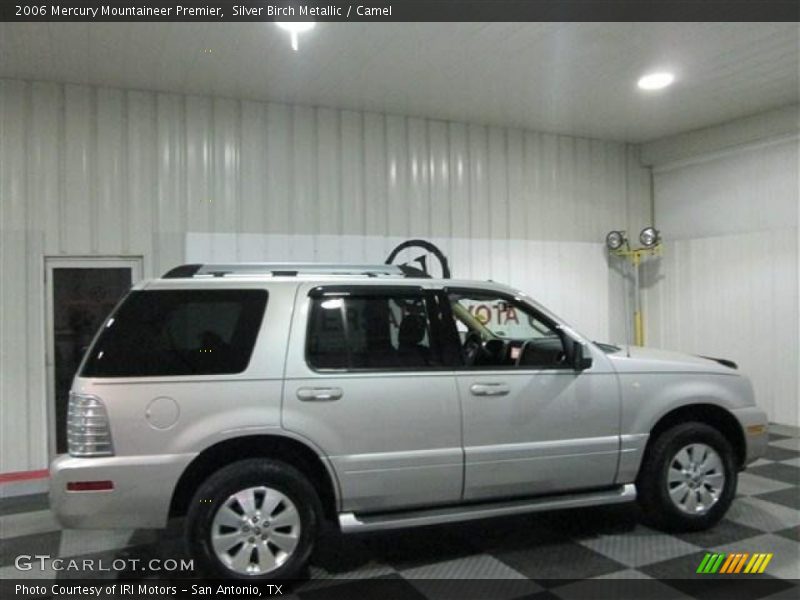 Silver Birch Metallic / Camel 2006 Mercury Mountaineer Premier