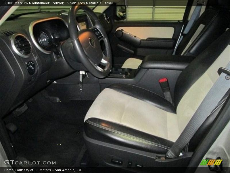 Silver Birch Metallic / Camel 2006 Mercury Mountaineer Premier