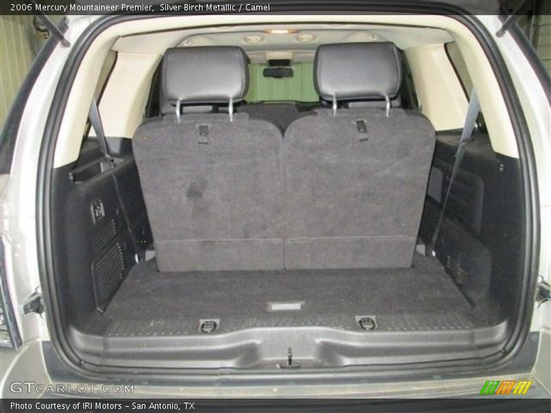 Silver Birch Metallic / Camel 2006 Mercury Mountaineer Premier