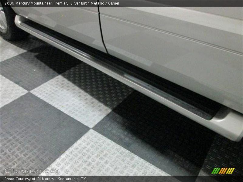 Silver Birch Metallic / Camel 2006 Mercury Mountaineer Premier