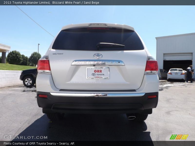 Blizzard White Pearl / Sand Beige 2013 Toyota Highlander Limited