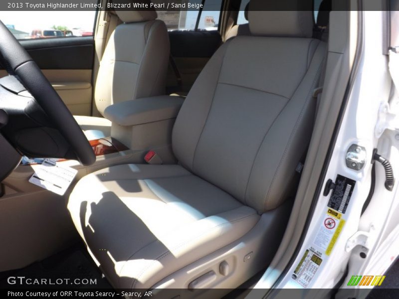 Blizzard White Pearl / Sand Beige 2013 Toyota Highlander Limited