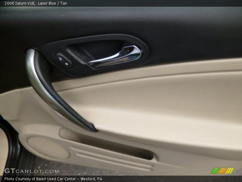 Laser Blue / Tan 2006 Saturn VUE
