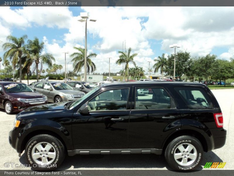  2010 Escape XLS 4WD Black