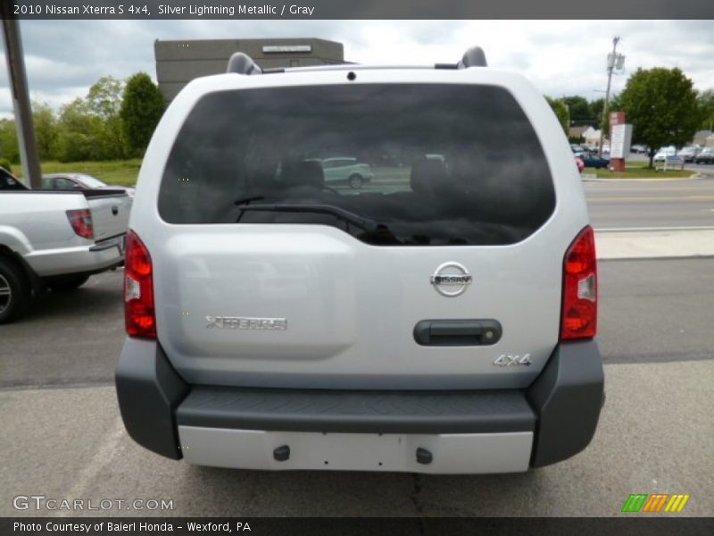 Silver Lightning Metallic / Gray 2010 Nissan Xterra S 4x4