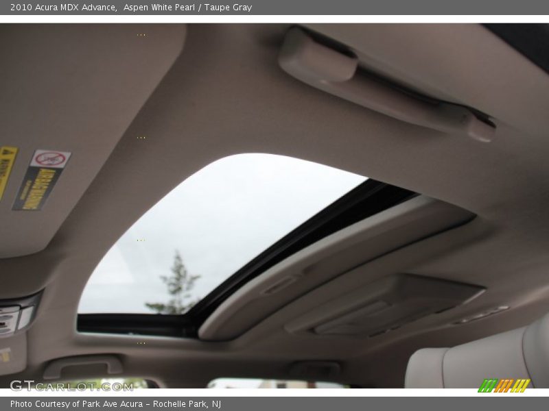 Aspen White Pearl / Taupe Gray 2010 Acura MDX Advance